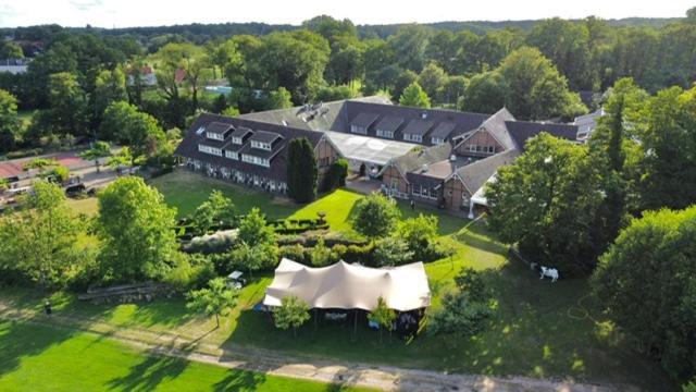 Landhuishotel De Bloemenbeek De Lutte Eksteriør billede
