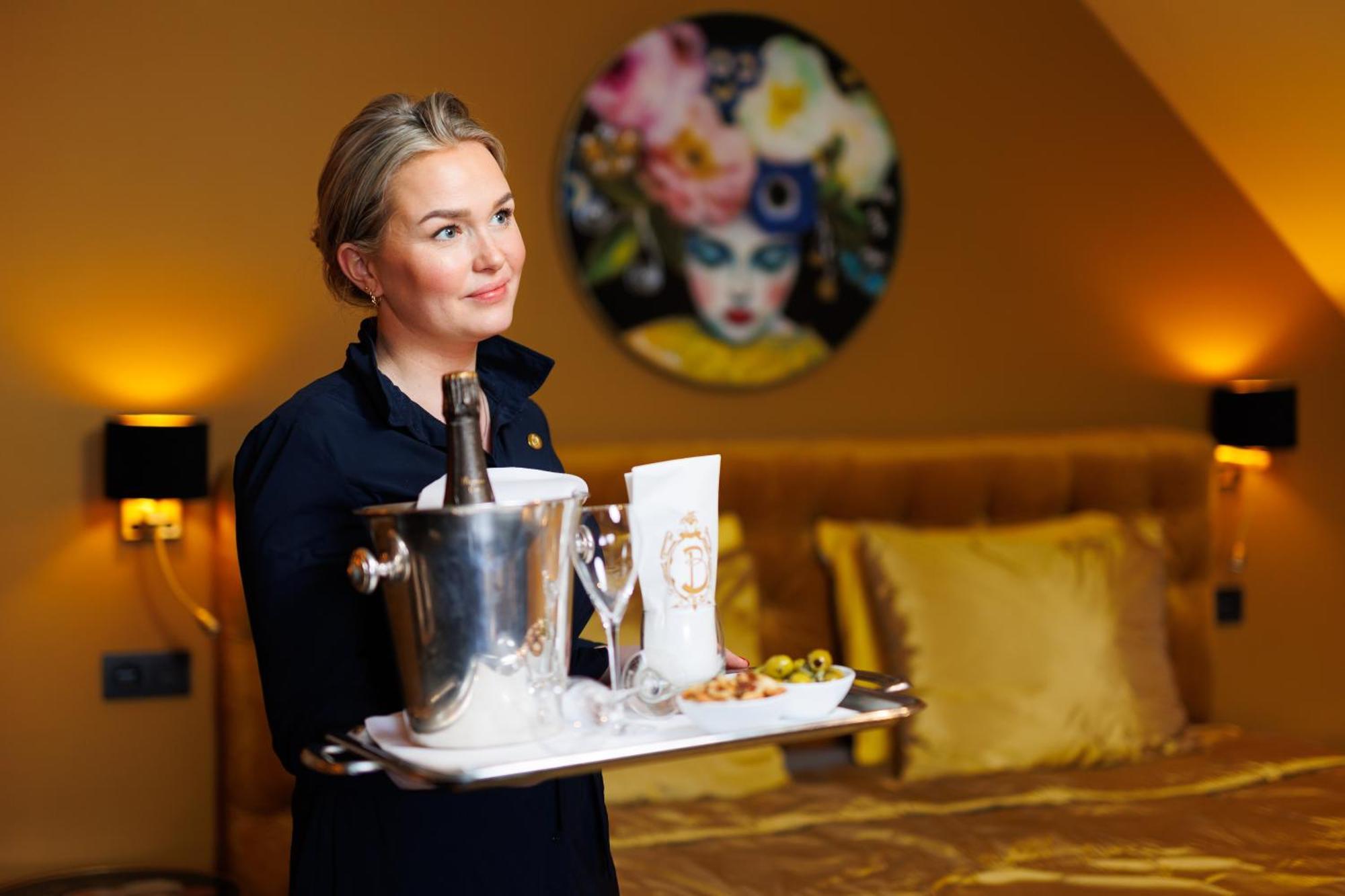 Landhuishotel De Bloemenbeek De Lutte Eksteriør billede