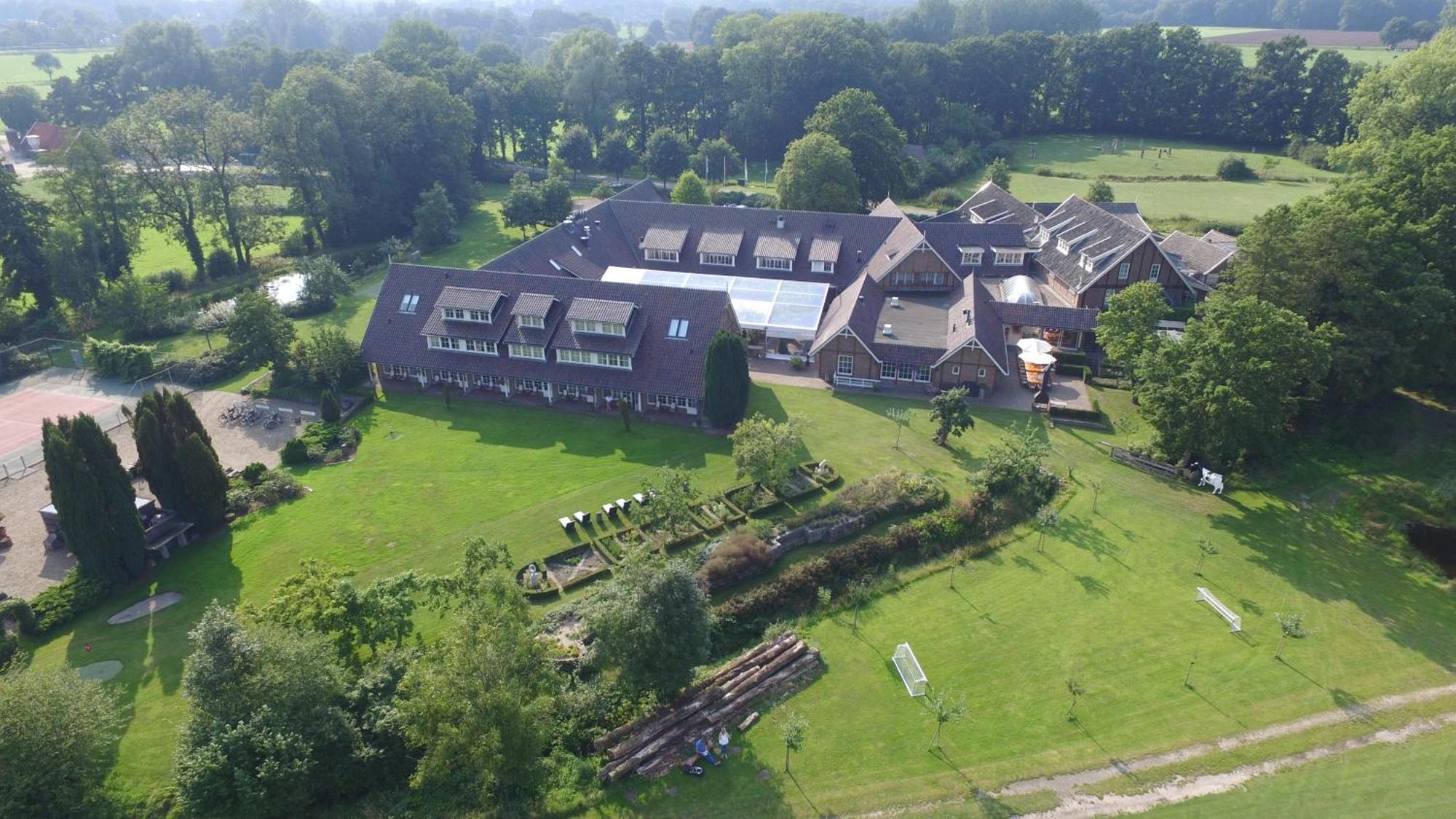 Landhuishotel De Bloemenbeek De Lutte Eksteriør billede